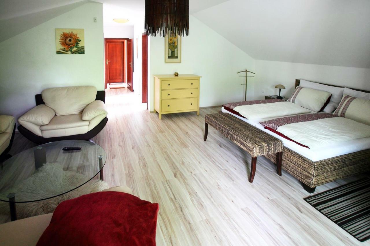 Penzion Walter Velke Ulany Exterior foto